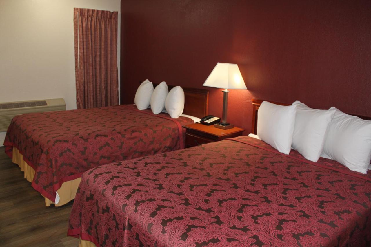 Travel Inn Of Buford Exteriör bild